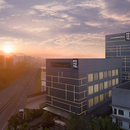 Novotel Guwahati Gs Road Kültér fotó