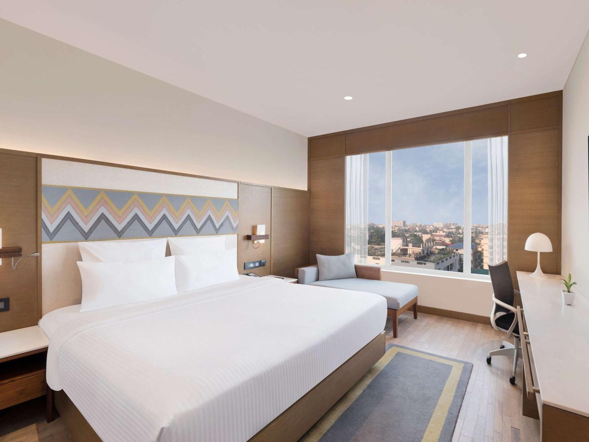 Novotel Guwahati Gs Road Kültér fotó